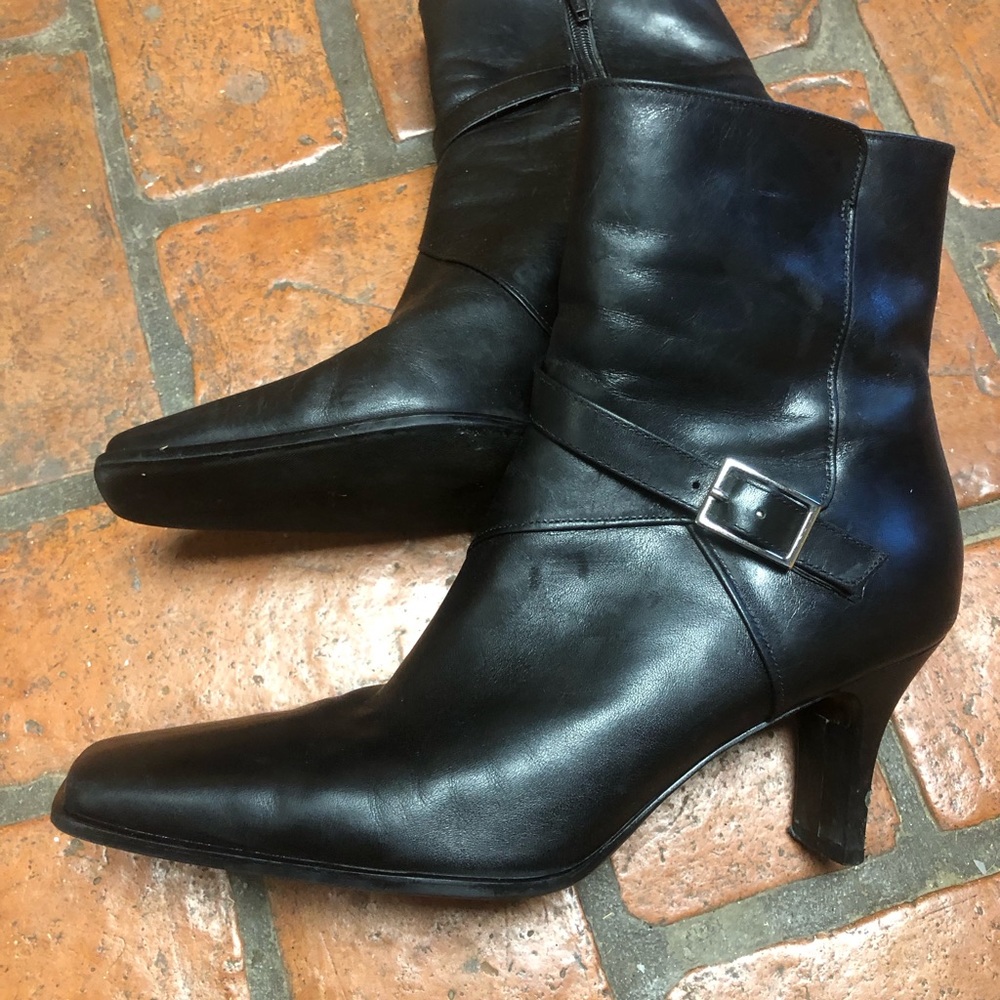 Gianni Bini Black Ankle Boots Size 8.5